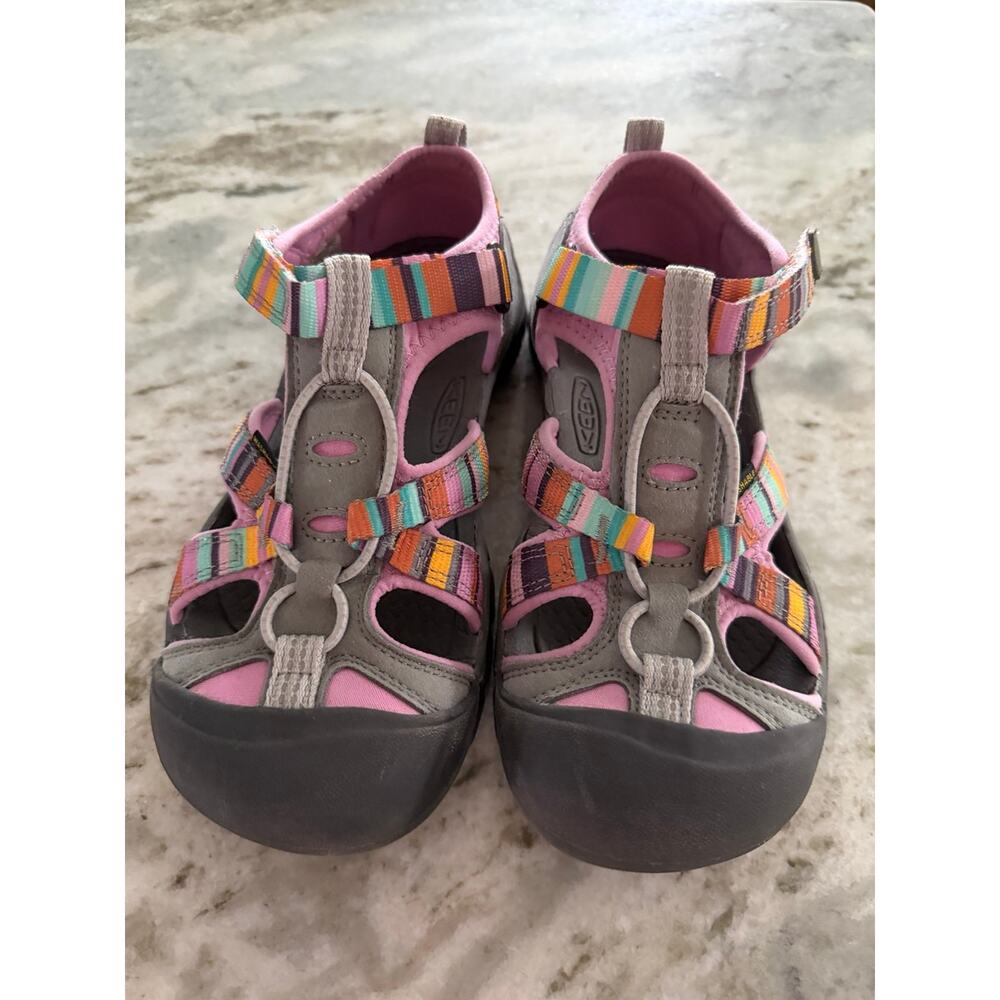 Keen Venice H2 Girls Youth Sandals- Like New, Size 4